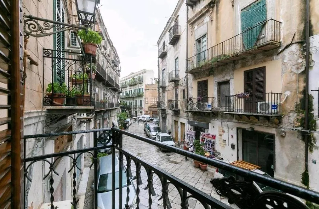 Dame Apartment Palermo
