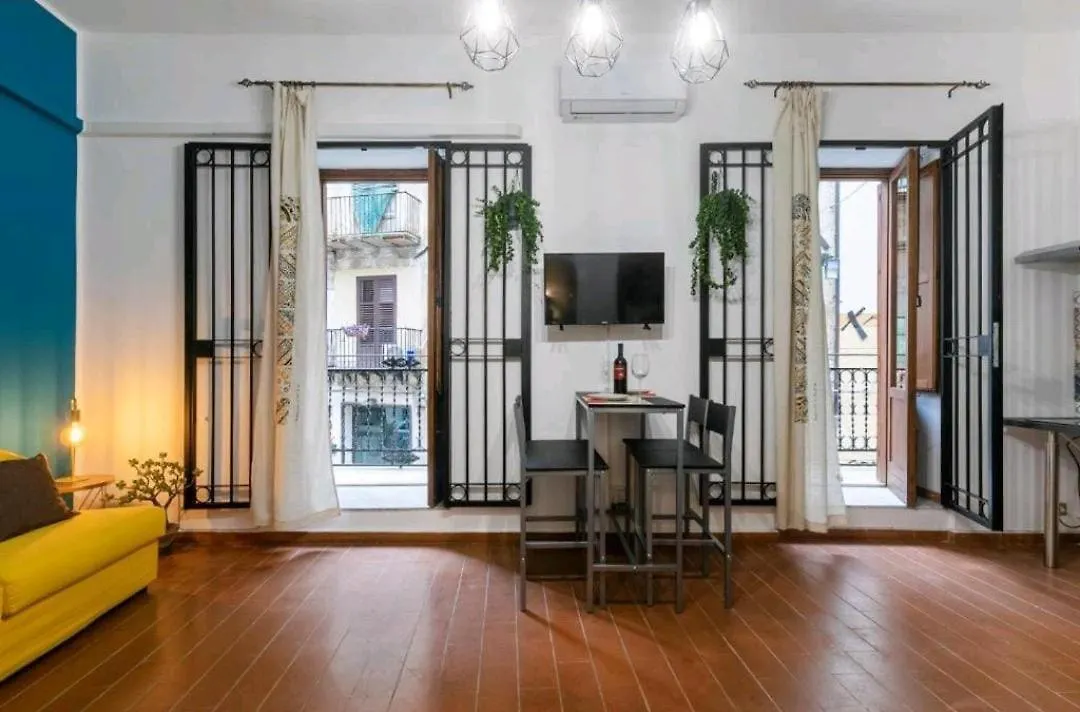 Dame Apartment Palermo 0*,  Italy